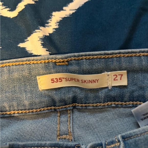 Levi’s 535 Super Skinny - Picture 3 of 4